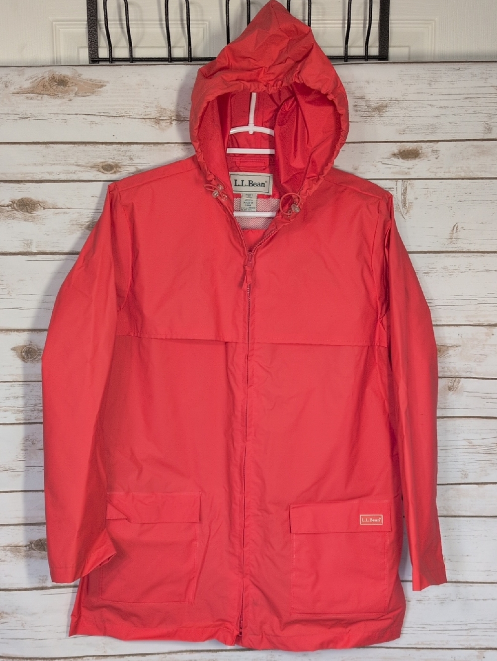 L.L. Bean Ladies Hooded Raincoat
